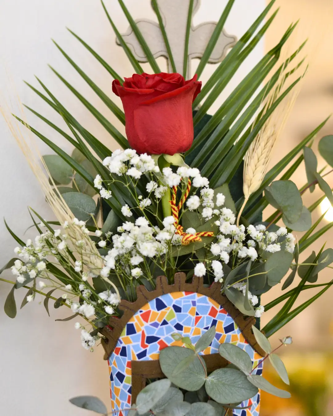 Rosa Roja en Funda de Espada - Vista 2